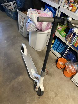 Brand New Electric Scooter Up To 20 Mph