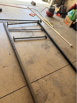Pull up bar