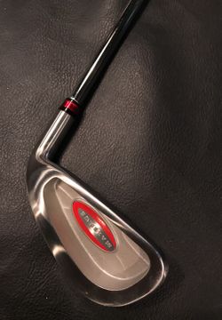 Golf club- 7 iron- Maximus