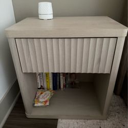 1 Taupe night stand