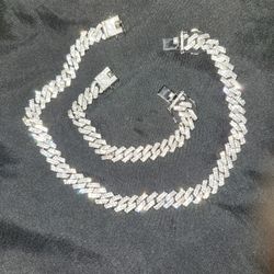 cuban link chain 18" 14mm & 8" 14mm Bracelet.....AAA+ rated brilliant shine! $125