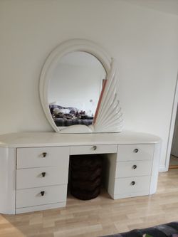  Italian Vanity And Side table set.
