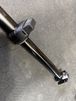 RockShox reverb b1 34.9 AXS seatpost