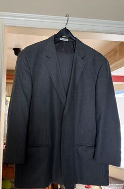 Jeffrey Beene Men’s Suit