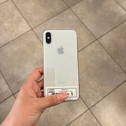 iPHONE X UNLOCKED 