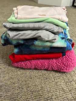 Girl Clothes