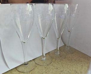 Princess House et of 4 Etched Champagne Flutes