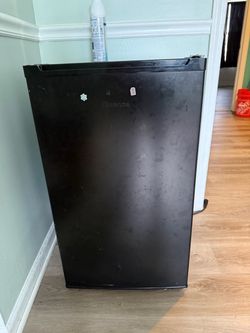 Mini Fridge