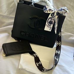 CHANEL CLASSIC BAG for Sale in Glendale, CA - OfferUp