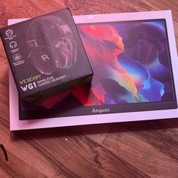 Portable Monitor & Wireless Gaming Headset 