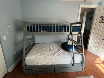 Awesome Kids Full/Twin Bunk Bef