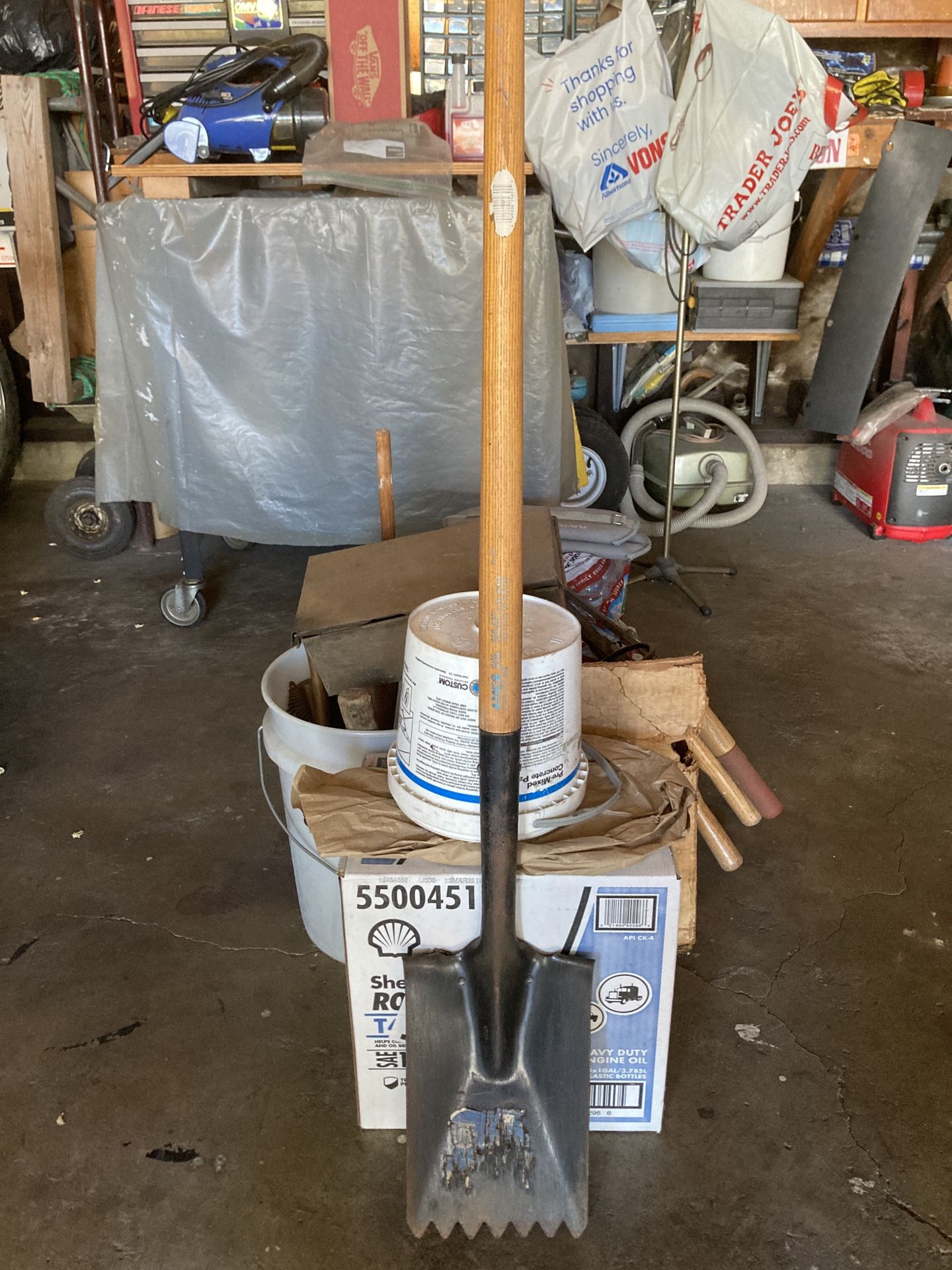 Roofing Shovel