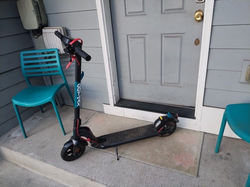 Go Trax E-Scooter