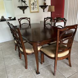 Solid Wood Dining Room Table 75 X 45 Six Chairs And One Leaf It’s Beautiful $200 Or Best Offer