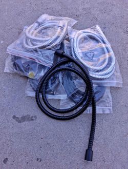 Flexible shower head