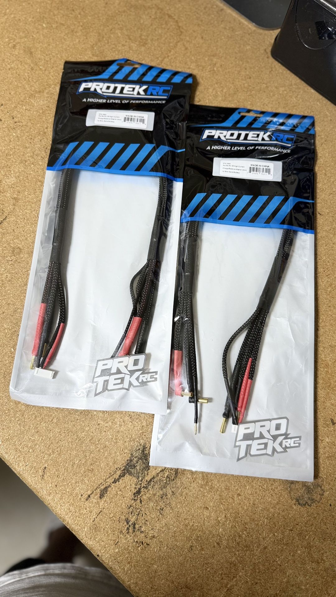 4mm To 5mm Bullet BananaCharging Cable