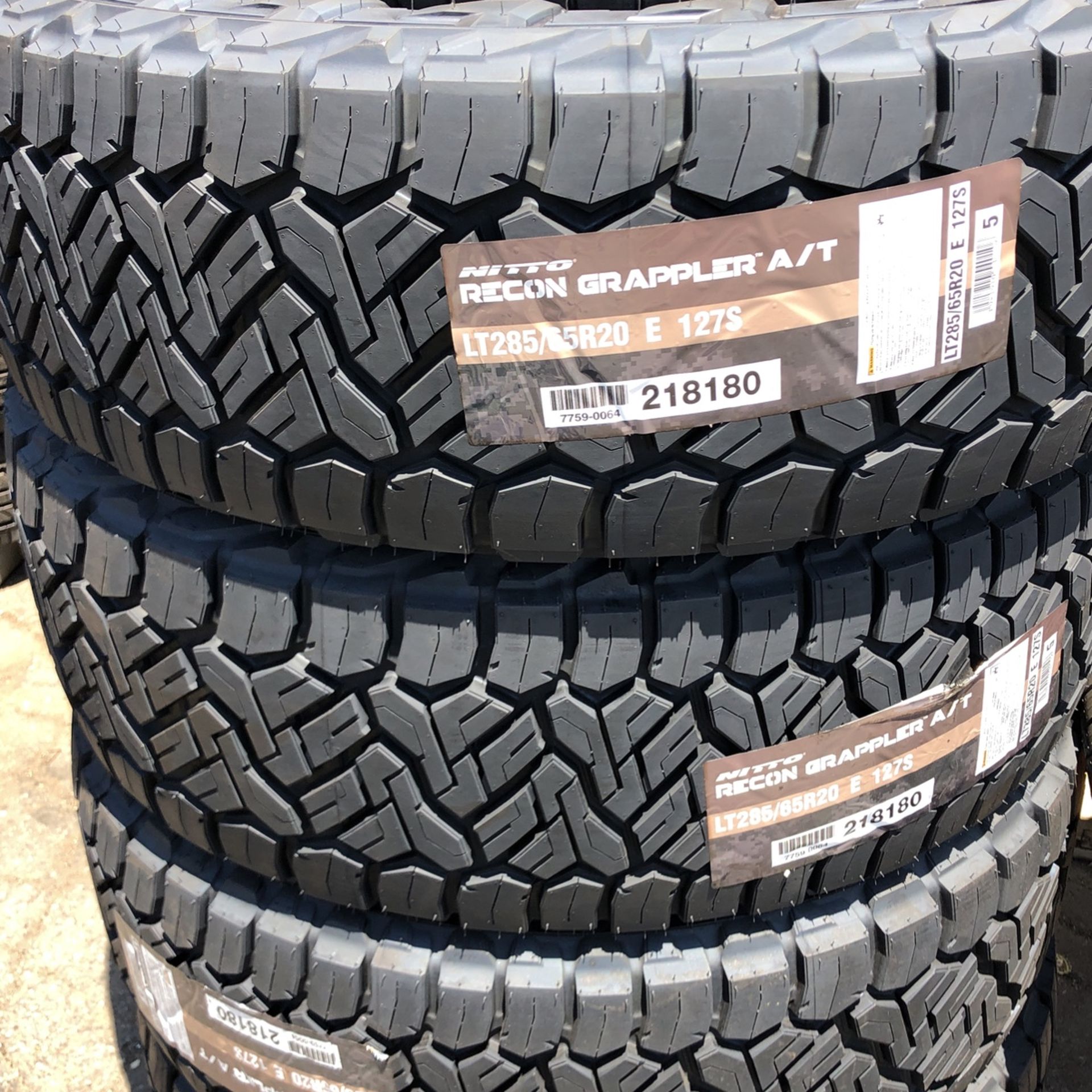NITTO RECON GRAPPLER AT 285/65/20