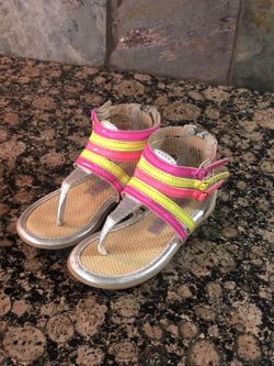 Carter’s Toddler girl sandals