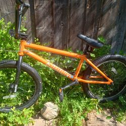 Limited Edition Orange Sunday Primer BMX Bike - only Two Months Old 