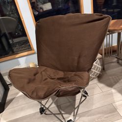 Foldable Chair With Unbelievable Cushion