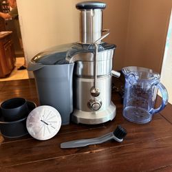 Breville Juicer