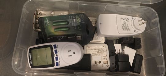 Battery chargers - Energy meters
- Amazon smart plug
- multiple charger blocks
