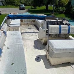 18 Deck Boat Hull  