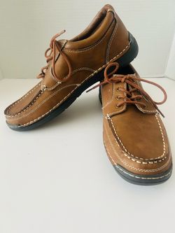 IZOD Mens Brown Faux Leather Memory Foam Boat Shoes Lace Up Size 10.5 M Preppy