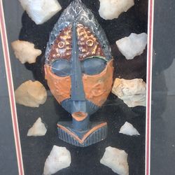 Astak arrows and mask