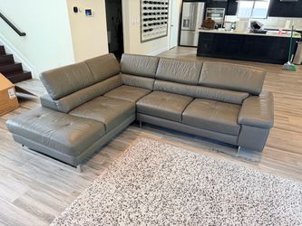 European Leather L-Shaped Sectional with Chaise – $650
