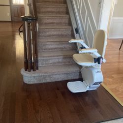 Acorn Stairlift 