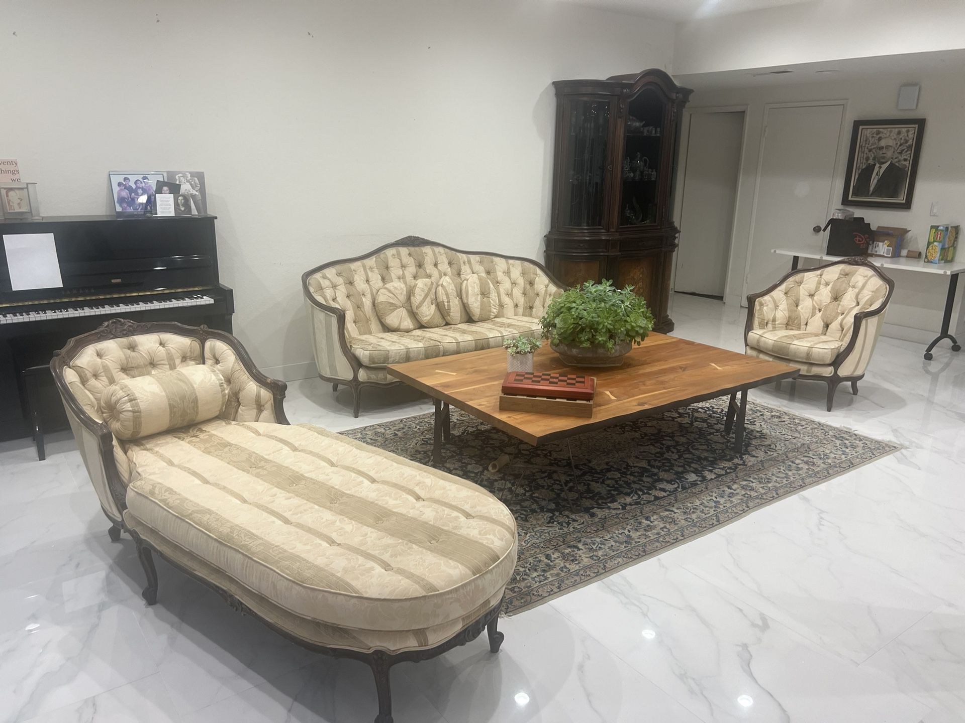Italian Style Antique Look Sofa, Daybed, And Armchair! Must See!