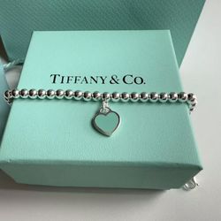 Tiffany & Co. Please Return to Tiffany Blue Heart Tag Beaded Bracelet 6.75 inches