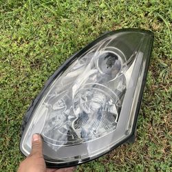 Infiniti G35 Headlight