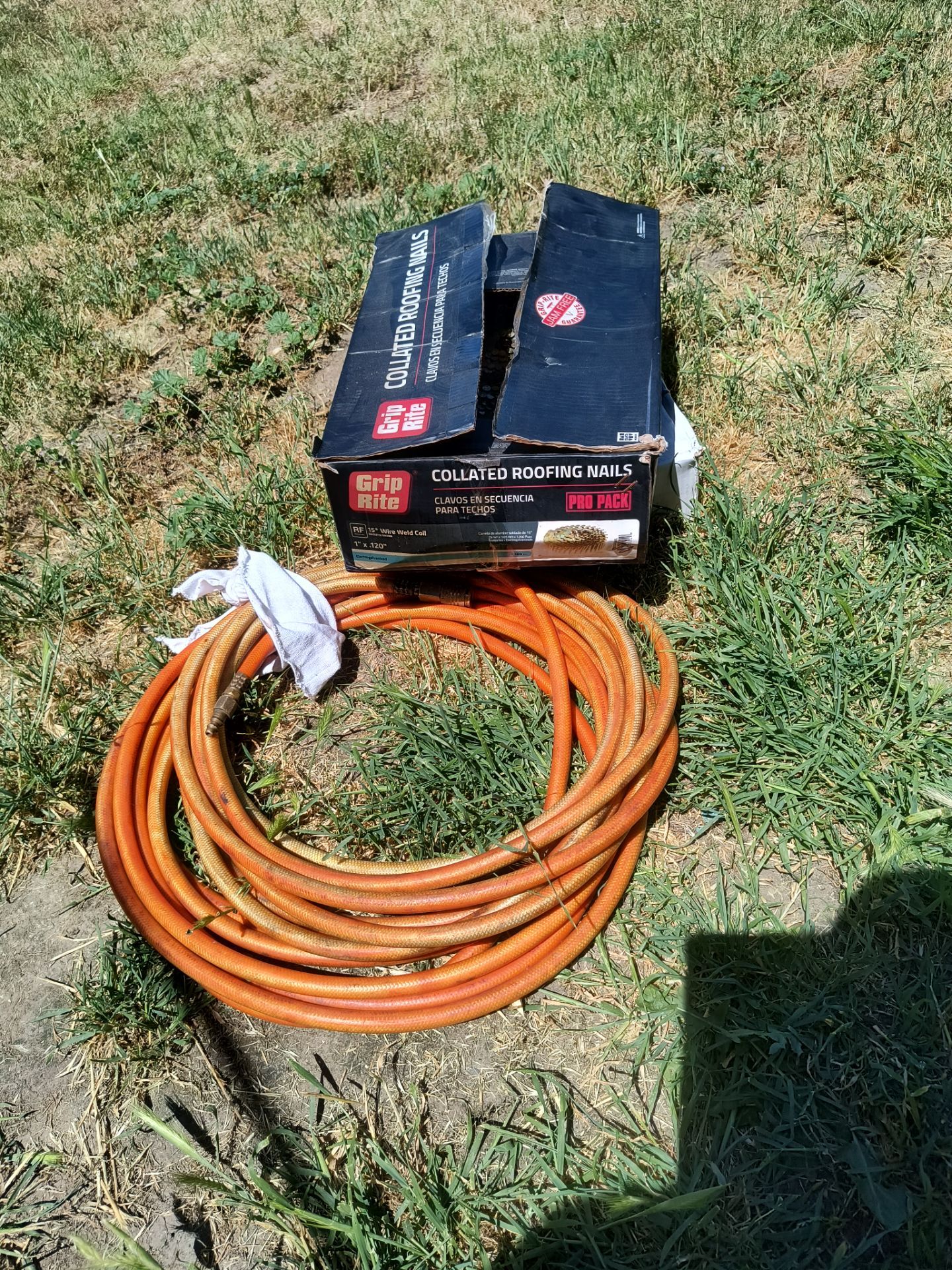 coil roofing nails 7/8 cap nails and hose 50 ft