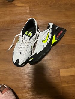 Men shoes sz 9.5