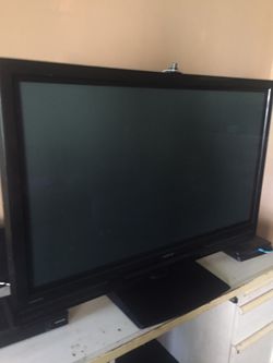 60 inch hitachi television