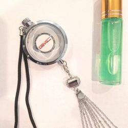 OIL DIFFUSER PENDANT FOR CAR WITH LOGO (GMC)