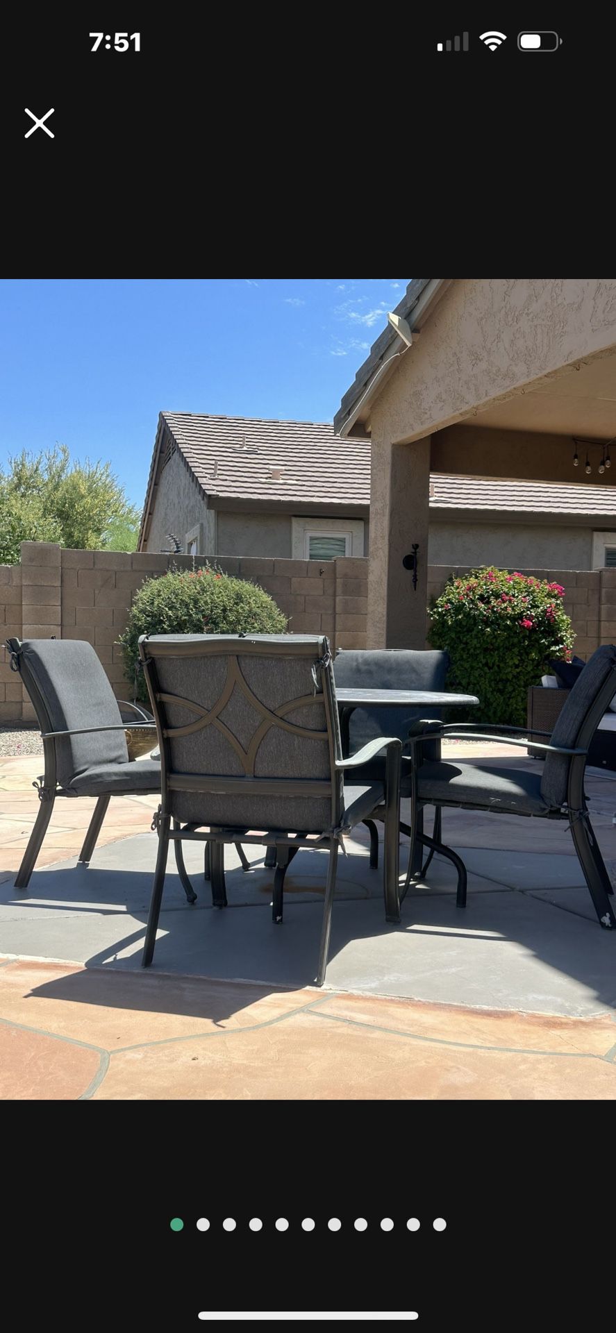 Outdoor Patio Table And 4 Chairs With Cushions