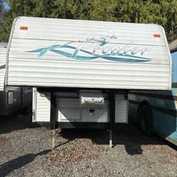 5th Wheel Priced To Sell Need Gone ASAP 