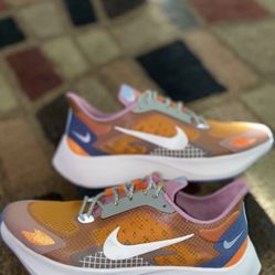 Nikes Vapor Street Peg “Plum Dust”