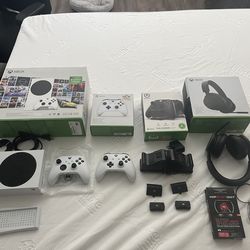 Xbox series S with new controllers and extras