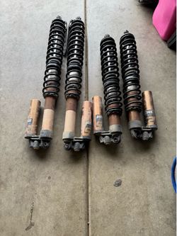 Showa shocks Canam X3
