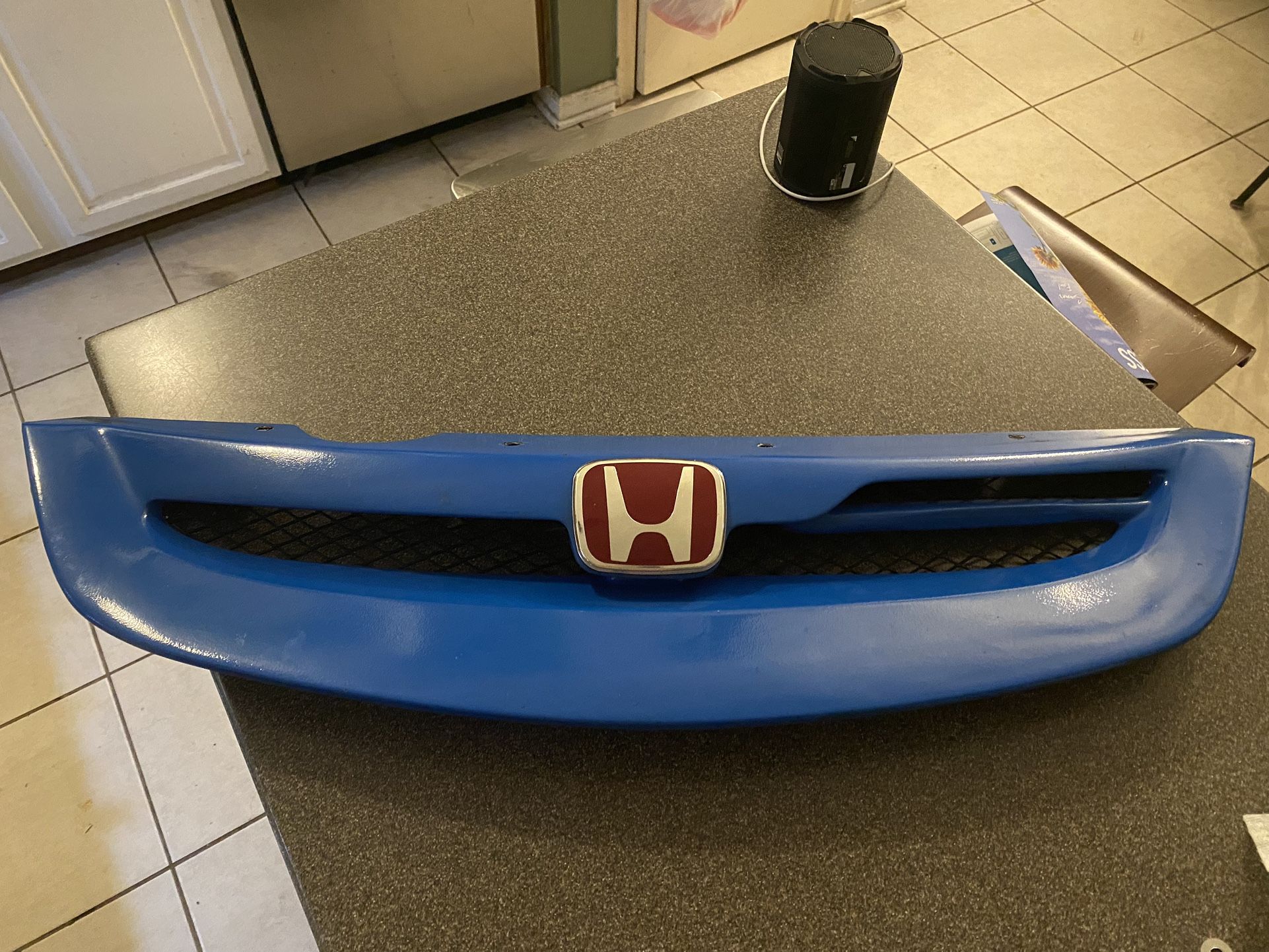 Mugen Replica Front Grill For A 2002-2005 Civic Si Hatchback Ep3