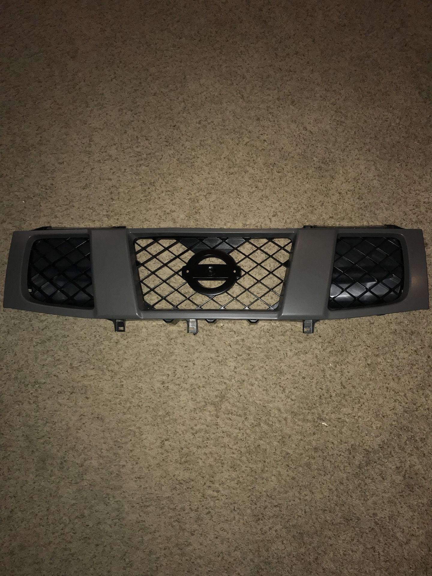 04-07 Titan/Armada Grill
