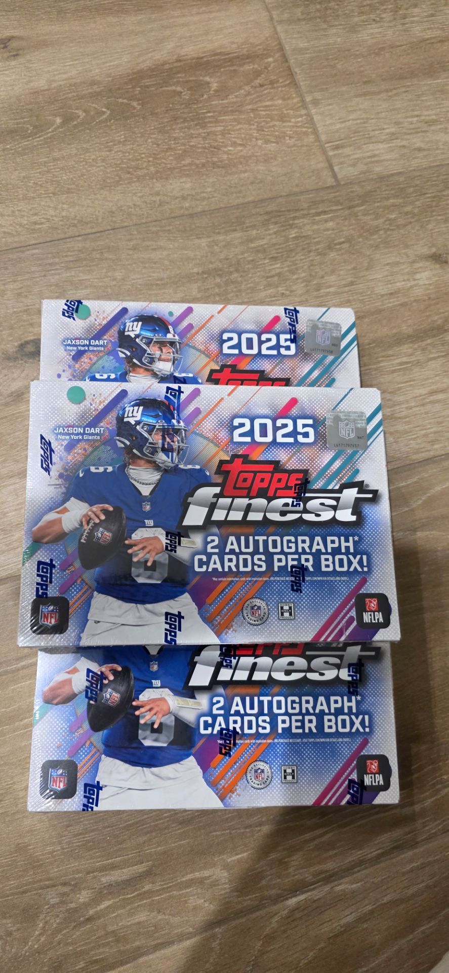 2025 NFL Finest Hobby Box