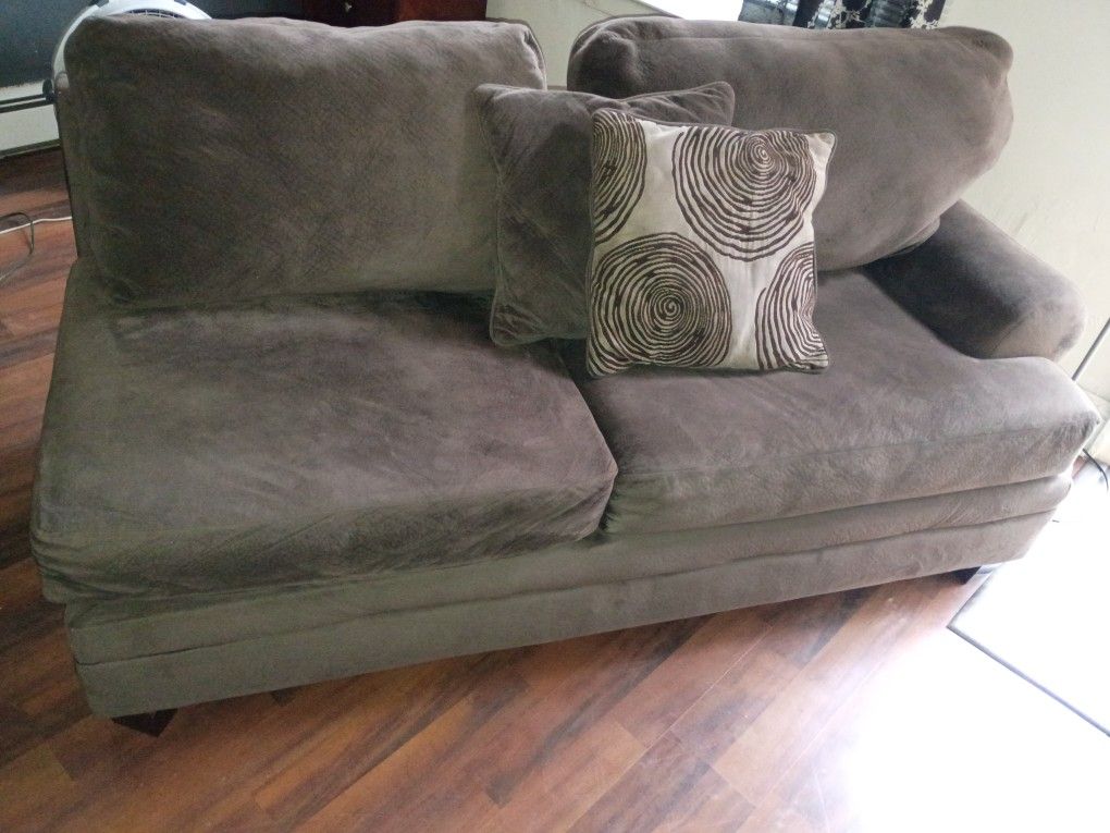 Ashley Brown Loveseat