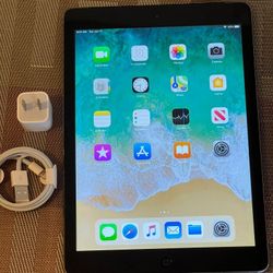 iPad Air  1 , iCloud Unlocked,   Wi-Fi  Internet Access  , Excellent Condition Like New