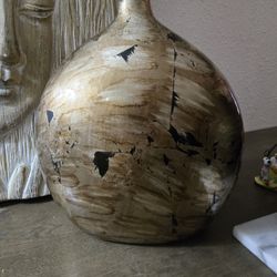 Golden Floral Vase 