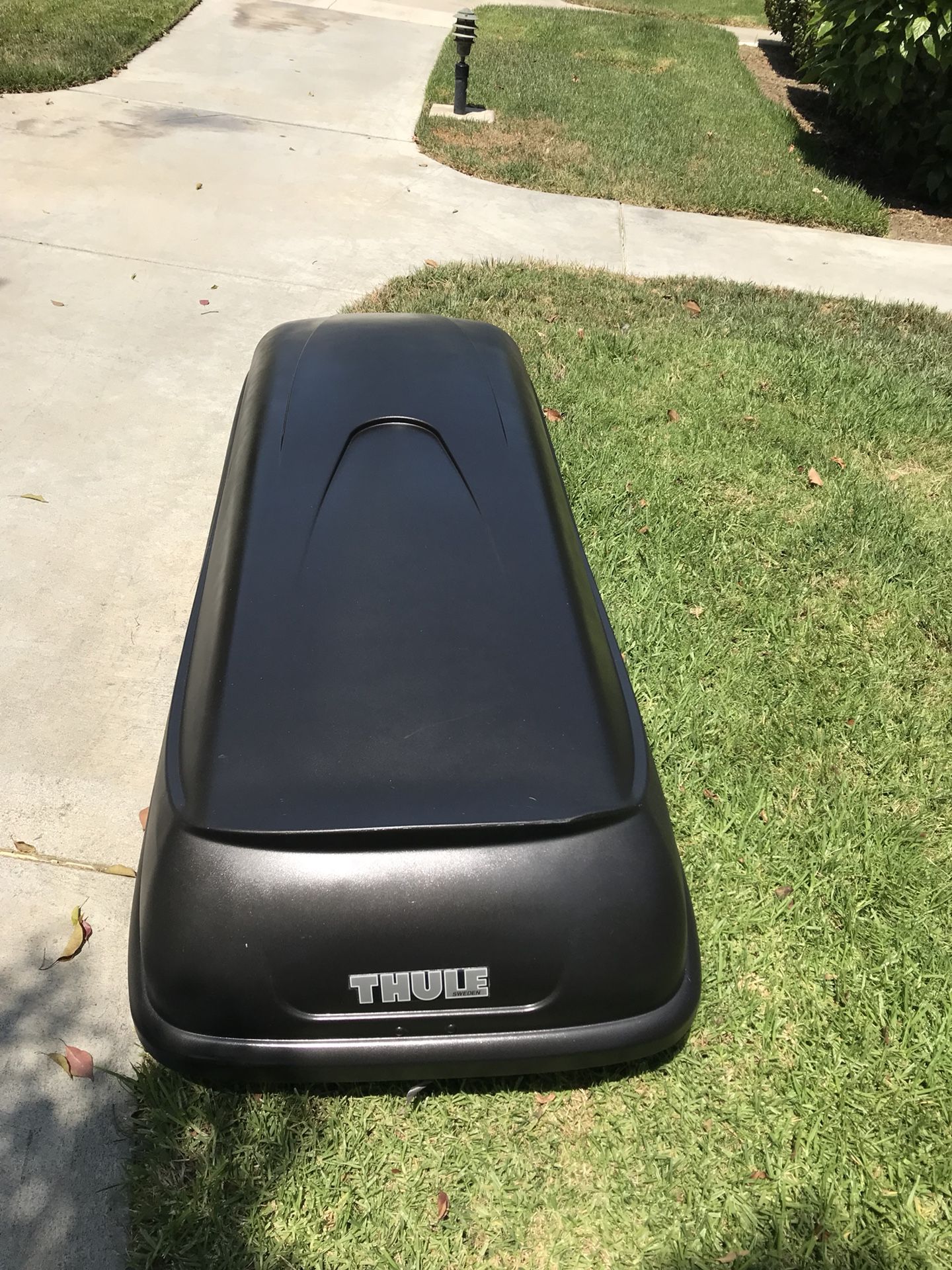 Thule Cascade XT Cargo Carrier Luggage Ski Snow Yakima Roof Rack for